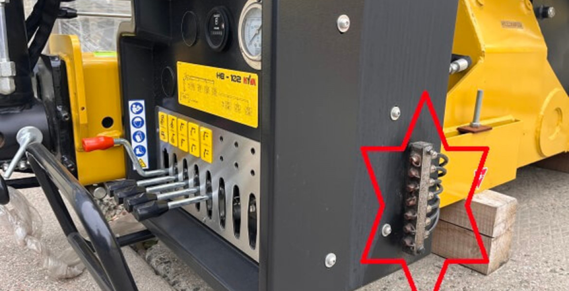 Система централизованной смазки на КМУ (точки доступа)